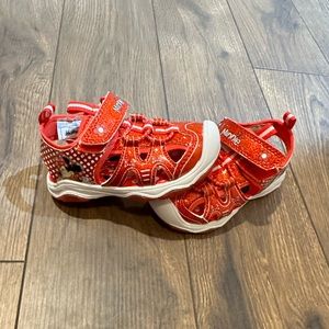 Minnie Mouse closed toe sandal